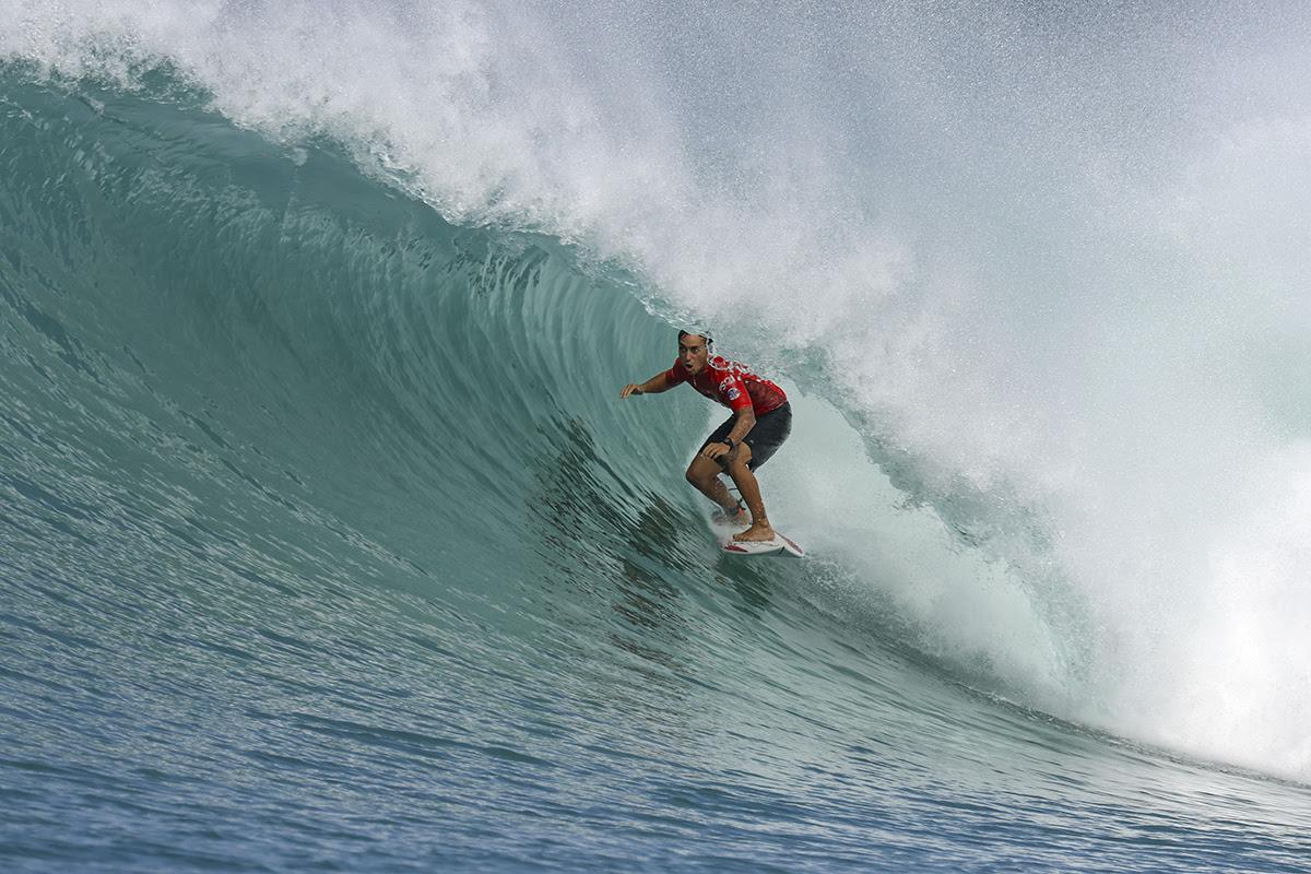 Quarterfinals Decided at Nias Pro QS 6,000